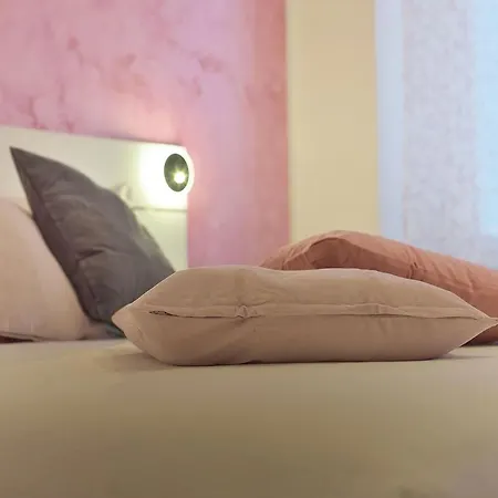 Casetta Mazzini Tatil Evi *